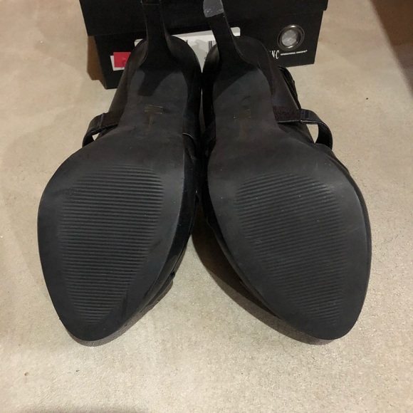 Black INC Heels - Picture 5 of 10